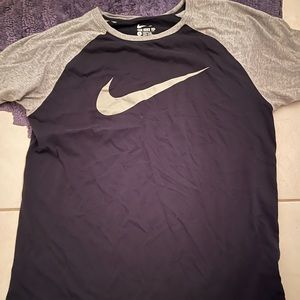 Nike oversized shirt